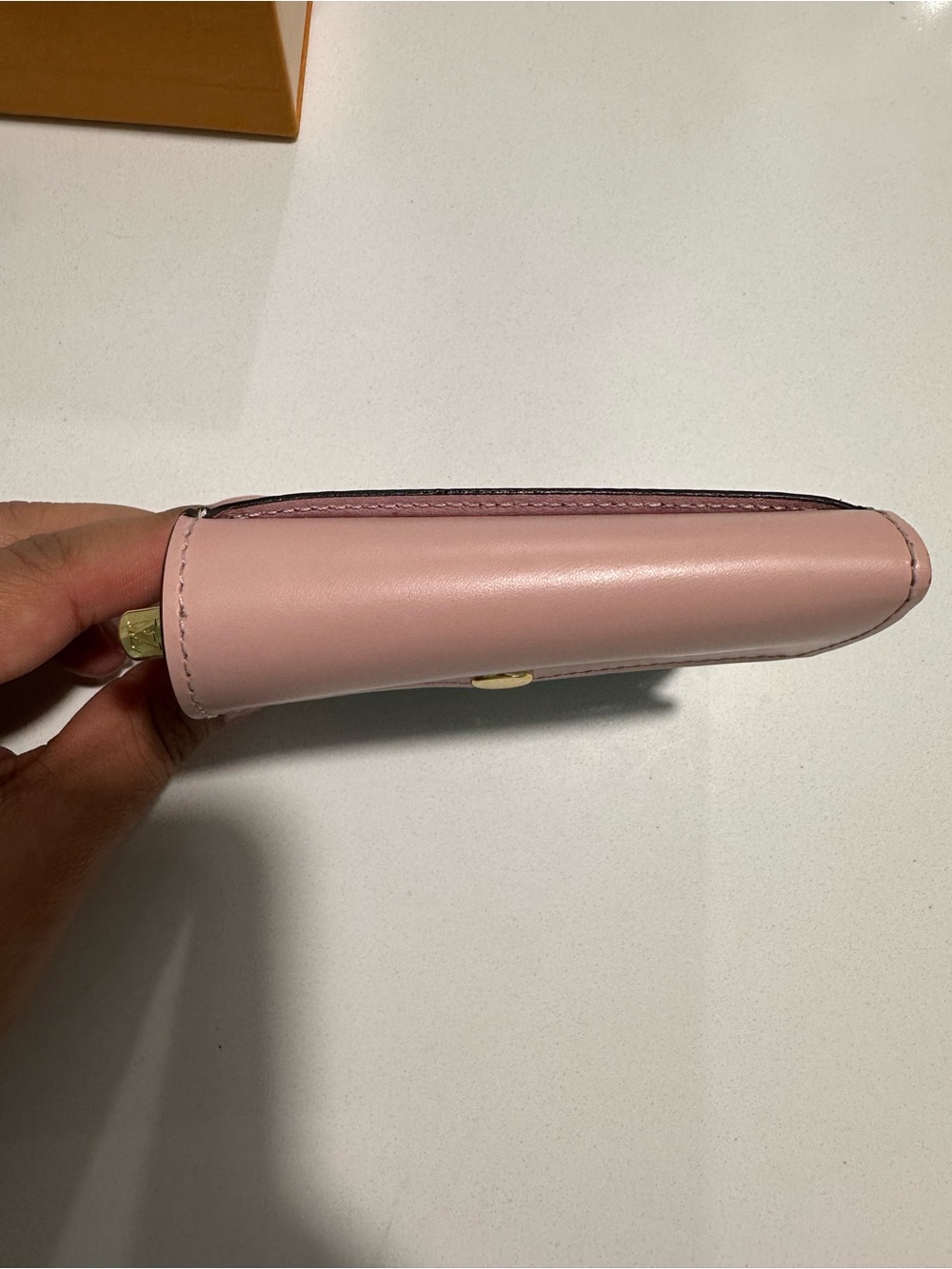 Louis Vuitton Zoé Wallet - Picture 3 of 16